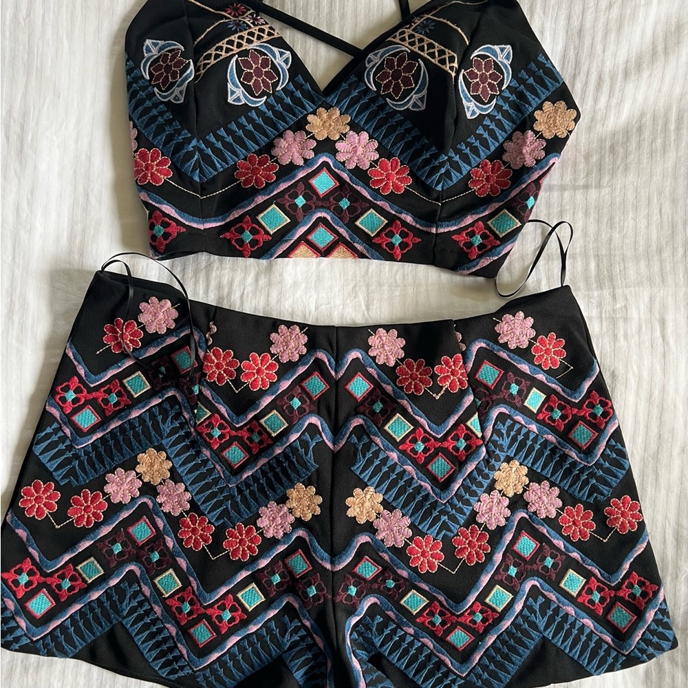 Two piece set